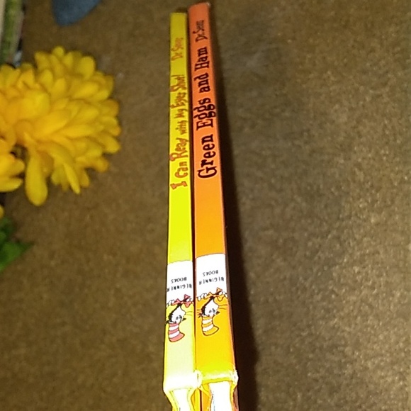 Dr. Seuss- 2 Vintage books- "Green Eggs & Ham" & "I Can Read With My Eyes Shut" - Picture 9 of 13